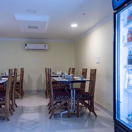Oyo 10630 Hotel Nano Turf Madurai Exterior foto