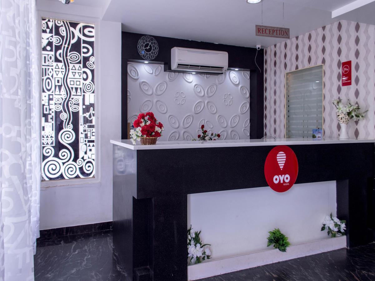 Oyo 10630 Hotel Nano Turf Madurai Exterior foto