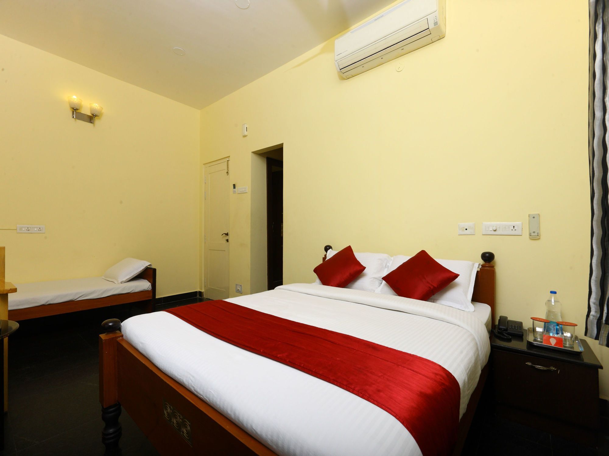 Oyo 10630 Hotel Nano Turf Madurai Exterior foto