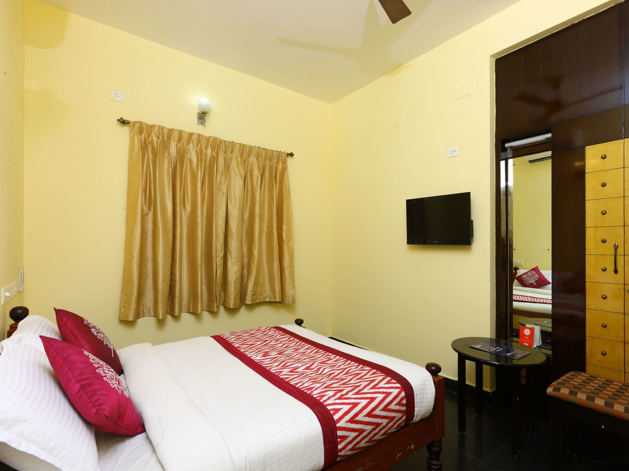 Oyo 10630 Hotel Nano Turf Madurai Exterior foto